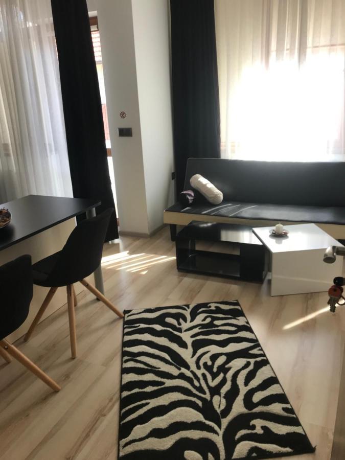 Hotel Gabrisa Razgrad 외부 사진